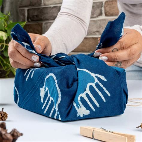Assorted Colours Dāman Furoshiki Fabric Gift Wrap Sets – Urban Creative