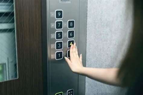 深圳立通电梯公司电梯年审_深圳市立通电梯设备有限公司