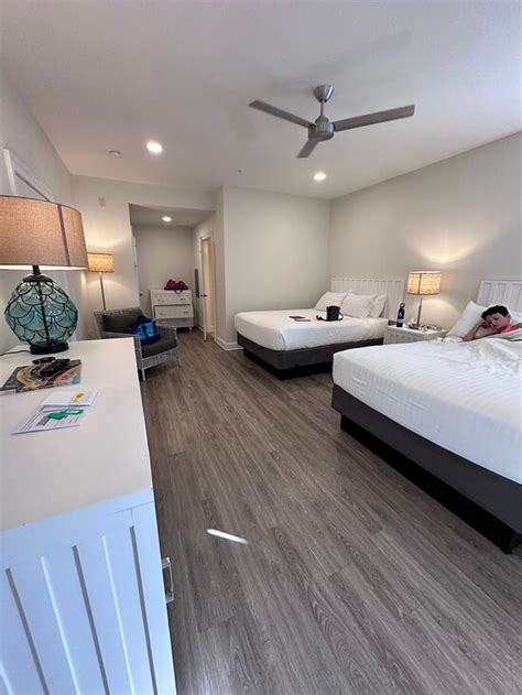 IMPALA SUITES (Jersey City, New Jersey) - Lodging Reviews, Photos, Rate ...