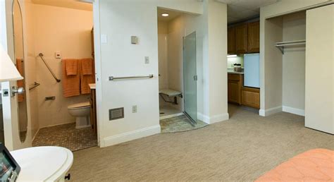 Assisted Living Facilities | Beacon Hill at Eastgate