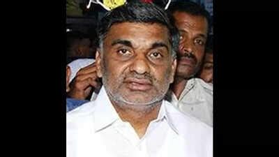 K C Veeramani: 654% income jump; DVAC raids Tamil Nadu ex-minister K C ...