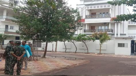 Chhattisgarh: शराब घोटाले में ACB-EOW की बड़ी कार्रवाई, कारोबारियों के ...