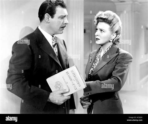 WEIRD WOMAN, Lon Chaney Jr., Evelyn Ankers, 1944 Stock Photo - Alamy
