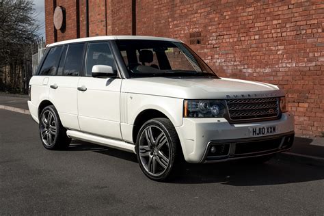 Lot 18 - 2010 Range Rover Vogue Overfinch Holland
