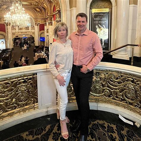 Who are Evgenia Shishkova and Vadim Naumov? Russian figure skaters were ...