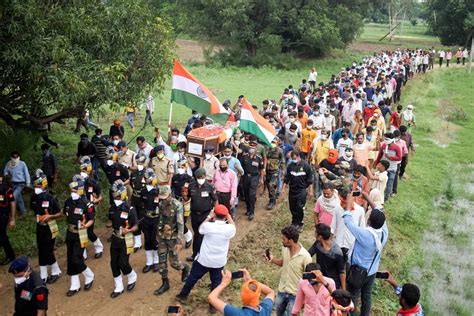VHP suggests to deduct 1.25 rupees from the bank account of evey indian ...