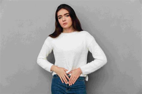 What Is a Vaginal Yeast Infection? Causes, Symptoms & Treatment