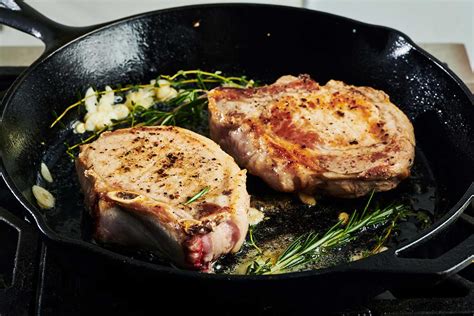 Pan-Fried Pork Chops Recipe — The Mom 100