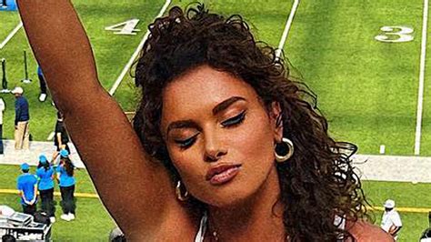 Joy Taylor in 'goddess mode' and leaves fans struggling to focus on game as she soaks up Miami ...