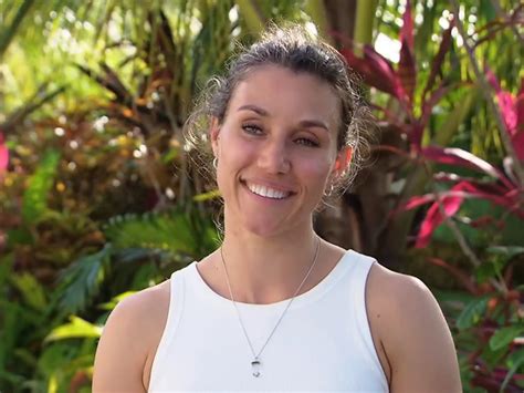 Mannen staan in de rij voor afgewezen Sharon uit B&B Vol Liefde na ...