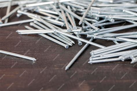 Zinc Nails