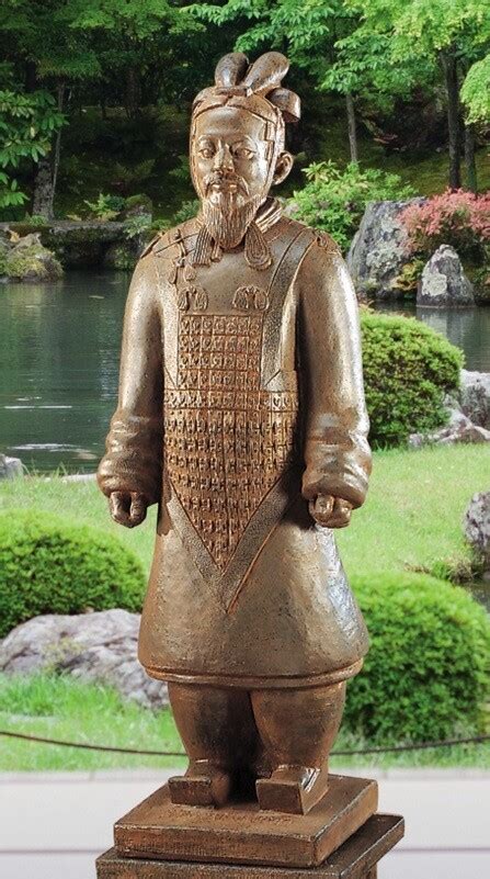 People Standing General 的图像结果