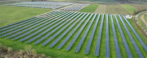 XXL-Agri-PV: Diese Anlage liefert auf 28 ha Strom | agrarheute.com