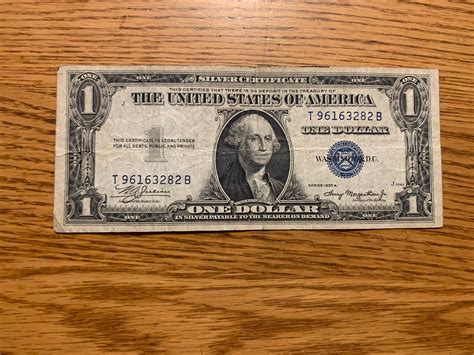 What Is A Silver Certificate Dollar Bill Worth 1935 at Gaylene Griffith ...