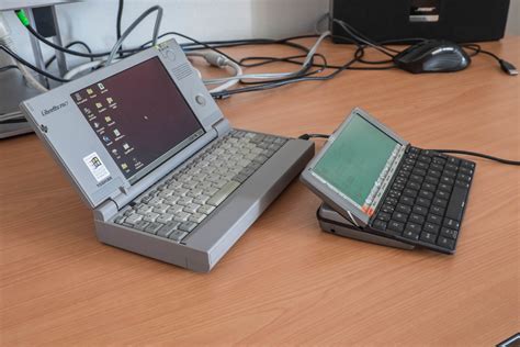 Toshiba Libretto 的图像结果