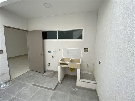 Casa amplia en Rosendo Garcés Montería - Kayros Inmobiliaria