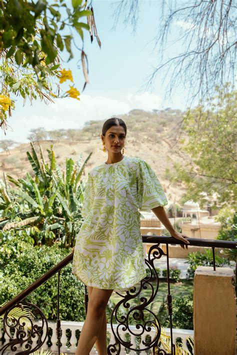 Birdsong Dress In Carnation Print – Happï Space