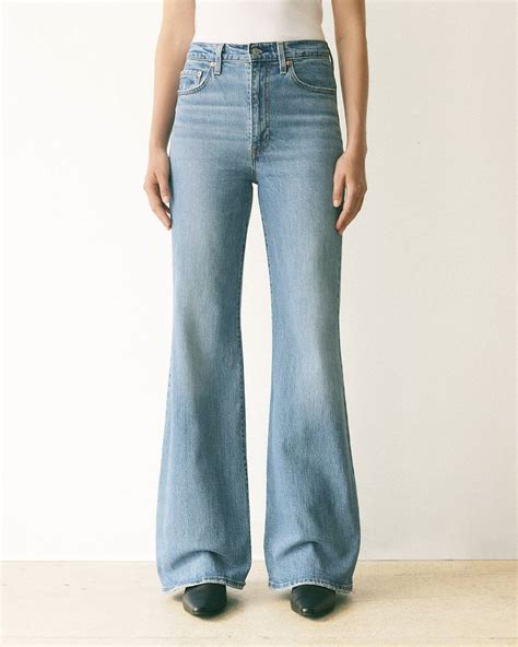 415 Relaxed Bootcut Jeans for Women | Levi’s® US
