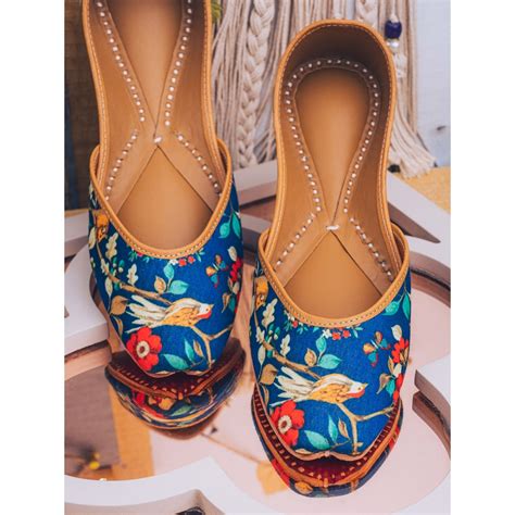 Buy NR BY NIDHI RATHI Printed Royal Blue Juttis Online