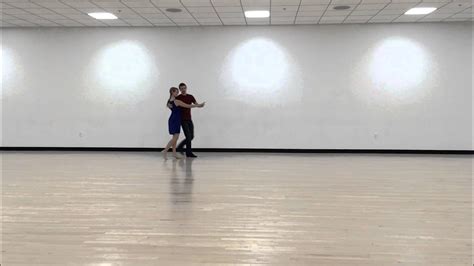 Cross-step Waltz Tutorial 的图像结果