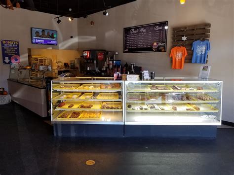 GIGGLE MONSTERS CRAFT DONUTS, Canton - Restaurant Reviews, Phone Number ...