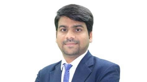 Shares to buy or sell: Sachin Gupta of 5paisa recommends buying L&T ...