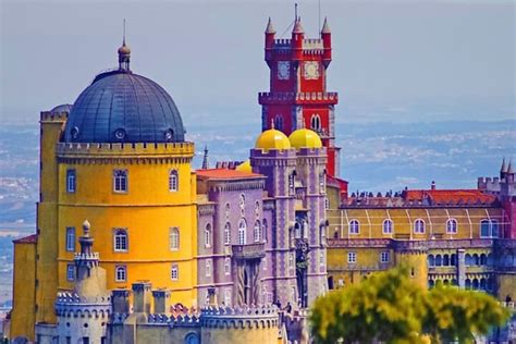 EXPLORE THE CASTLES, BEACHES, AND NATURE OF SINTRA (2025) All You Need ...