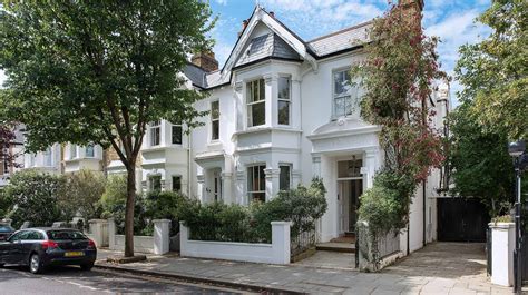 How to Paint Pebbledash: 10 Expert Beneficial Tips