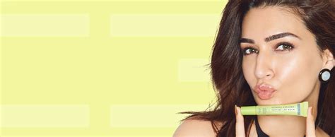 Buy Hyphen-Vitamin Infused Peptide Lip Balm-Vanilla for Dry & Chapped ...