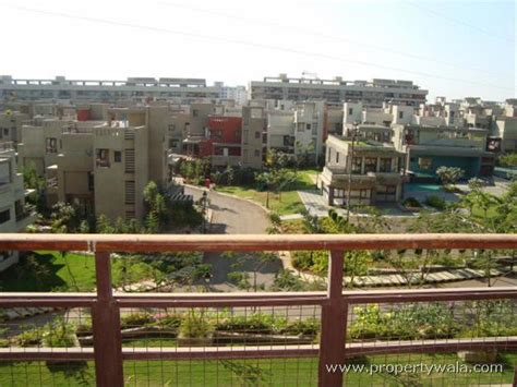 Mahindra Lifespaces The Woods - Wakad, Pune - Apartment Project ...