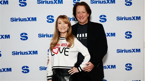 Jane Seymour and Boyfriend John Zambetti Are in the 'Honeymoon Stage ...