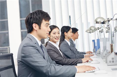 Business People Worker Pic 的图像结果