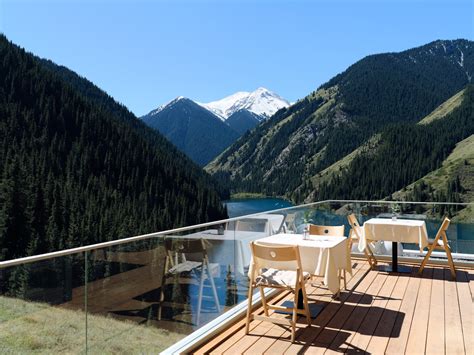 Tary Coffee House in the Landscape by Sandyq Group by Sandyq Group ...