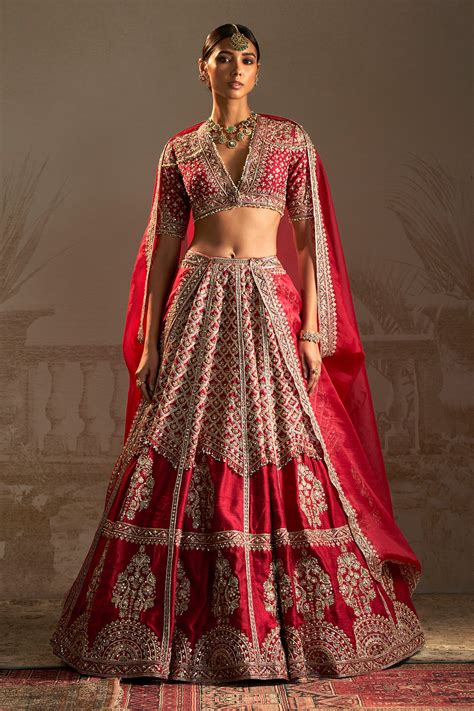 Shanaya Kapoor in Rani Lehenga Set – Ridhi Mehra