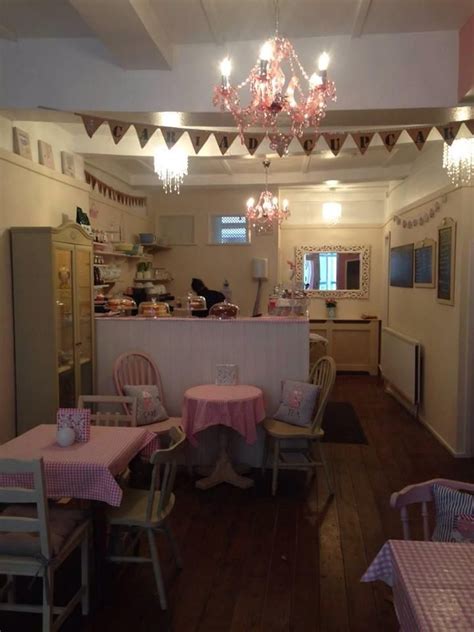 Computer Shop in Brecon 的图像结果