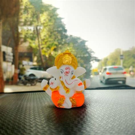 Showpieces & Decor Accents - Buy Showpieces & Decorative Accessories ...