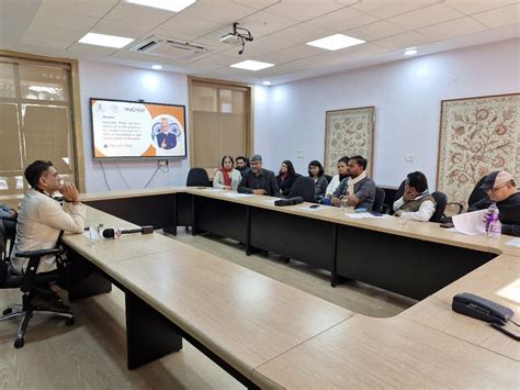 Press Release:Press Information Bureau