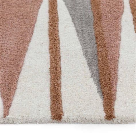 Shaeen Hand Tufted Woollen Rug – Obeetee Retail Pvt. Ltd.