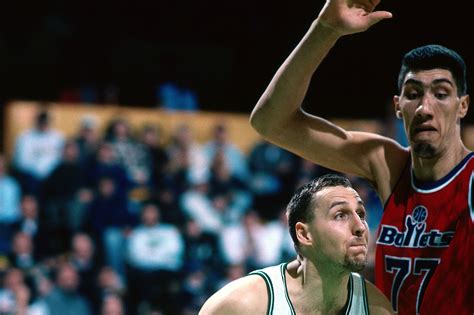 YouTube Gold: Watch Dennis Rodman Dismantle 7-7 Gheorghe Mureșan - Duke ...