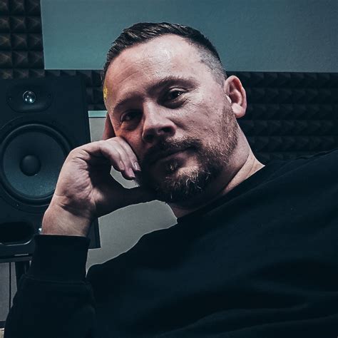 THE HUMAN BEAT PACK Volume 1 - elysia x Moses Schneider