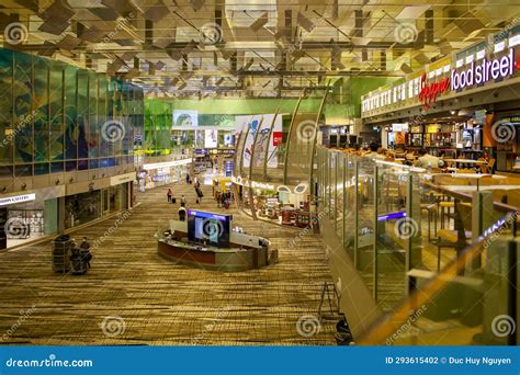 Inside of Terminal 3 of Changi Airport, Singapore. Editorial ...