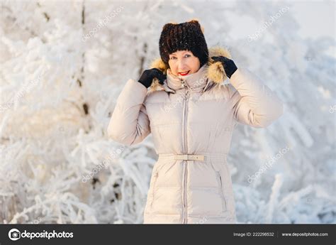 Beautiful Mature Woman White Winter Jacket Puts Hood Winter Outdoors ...