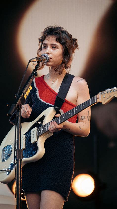 Clairo Concert, Tour Dates & Tickets 2026