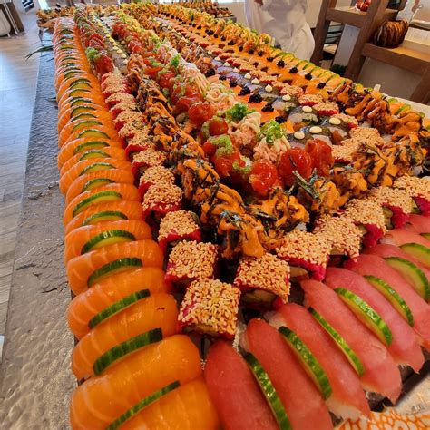 this is how we roll 🍣 : r/sushi