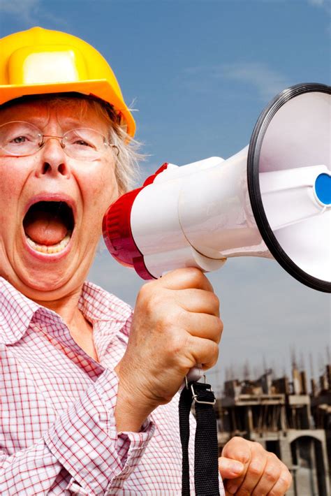 Boost Construction Site Efficiency with Voice Amplifiers: Enhancing ...