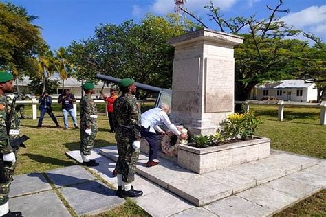 Jaishankar pays homage to Indian soldiers commemorated at Addu Atoll ...