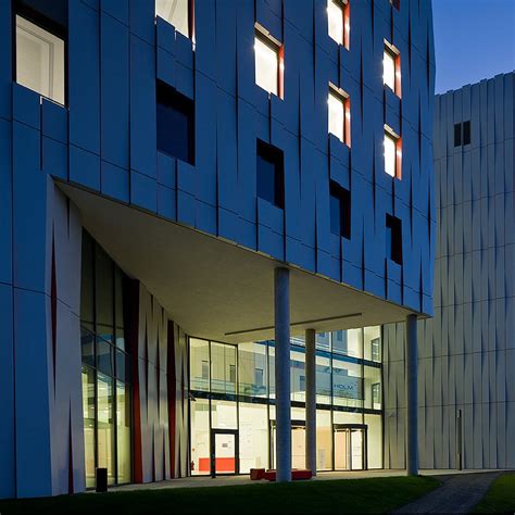 House of Logistics and Mobility (HOLM)