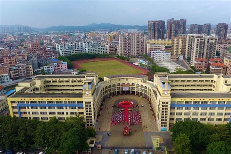 在东莞市第四高级中学就读是怎样的体验？ - 知乎