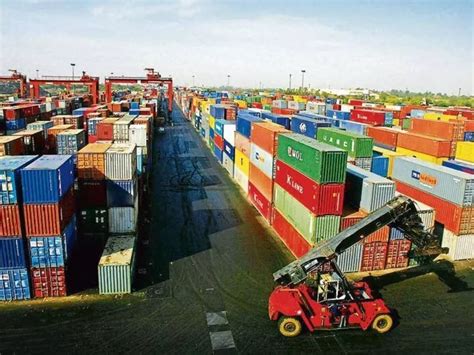 India Climbs Up 6 Places On The World Bank's Logistic Performance Index