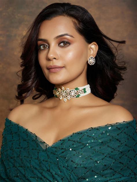 AGASHE – The Best Multi Designer Store